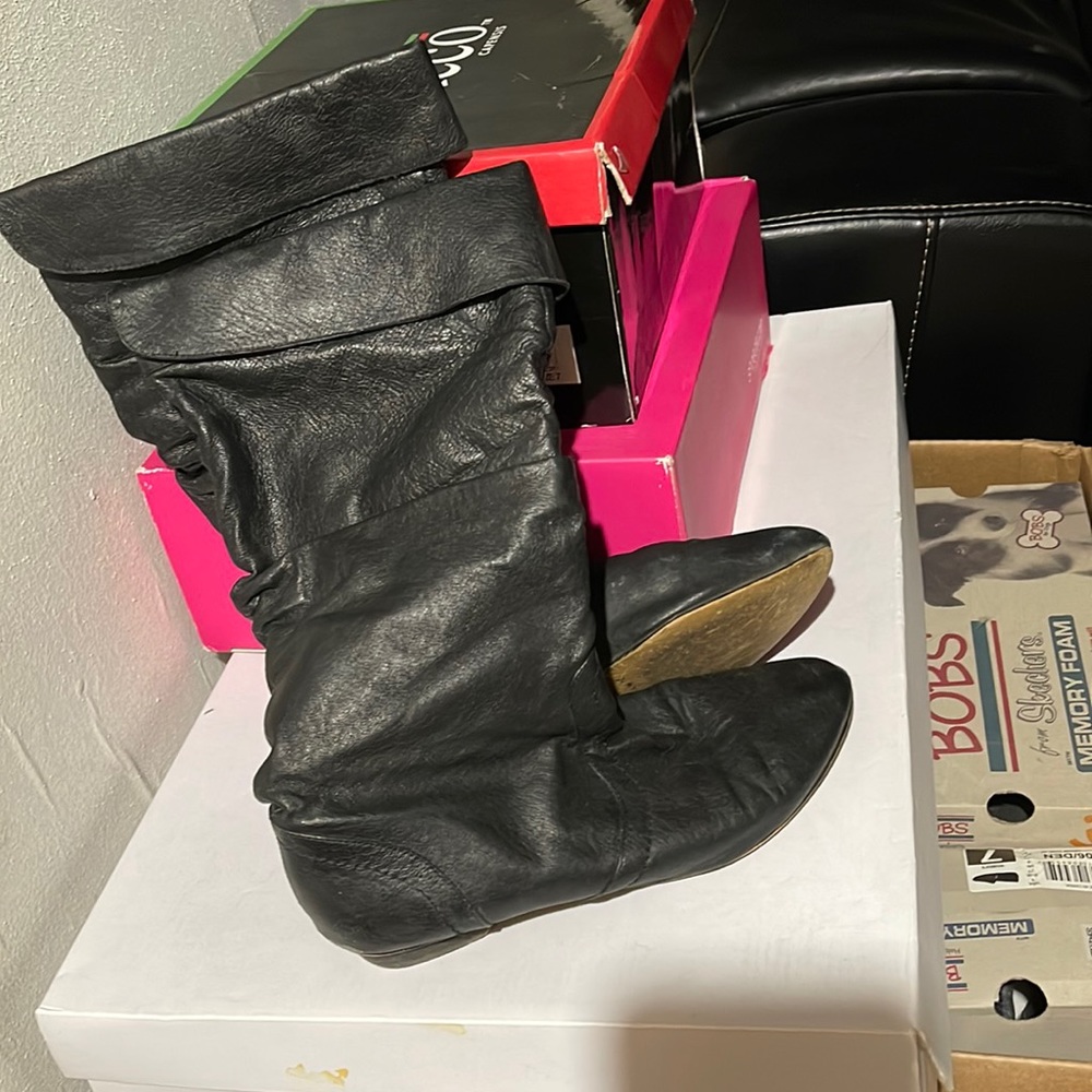 Used Steven Madden leather boots
